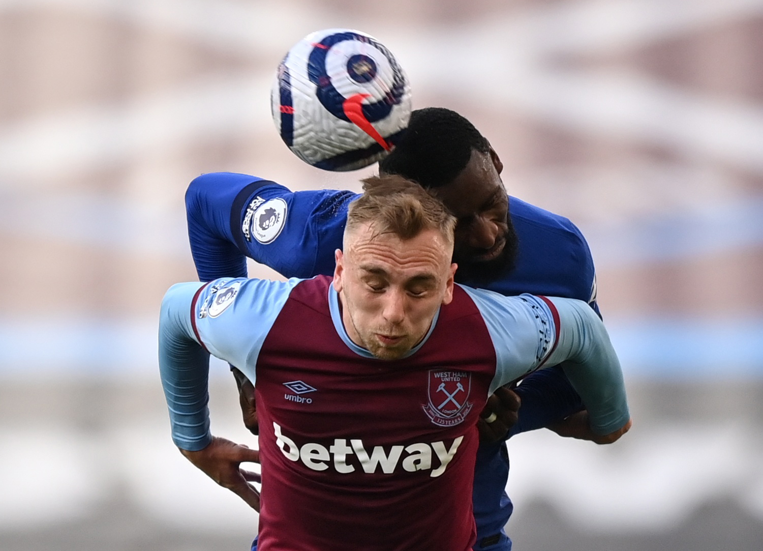 他不仅成功 他不仅成功