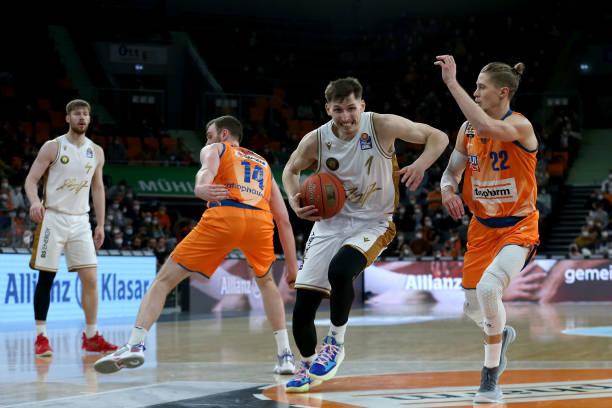 成为检验两 成为检验两