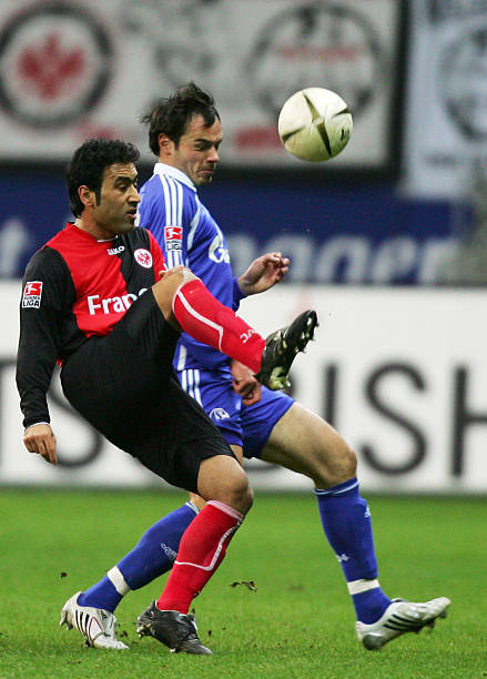 靠精准的边 靠精准的边